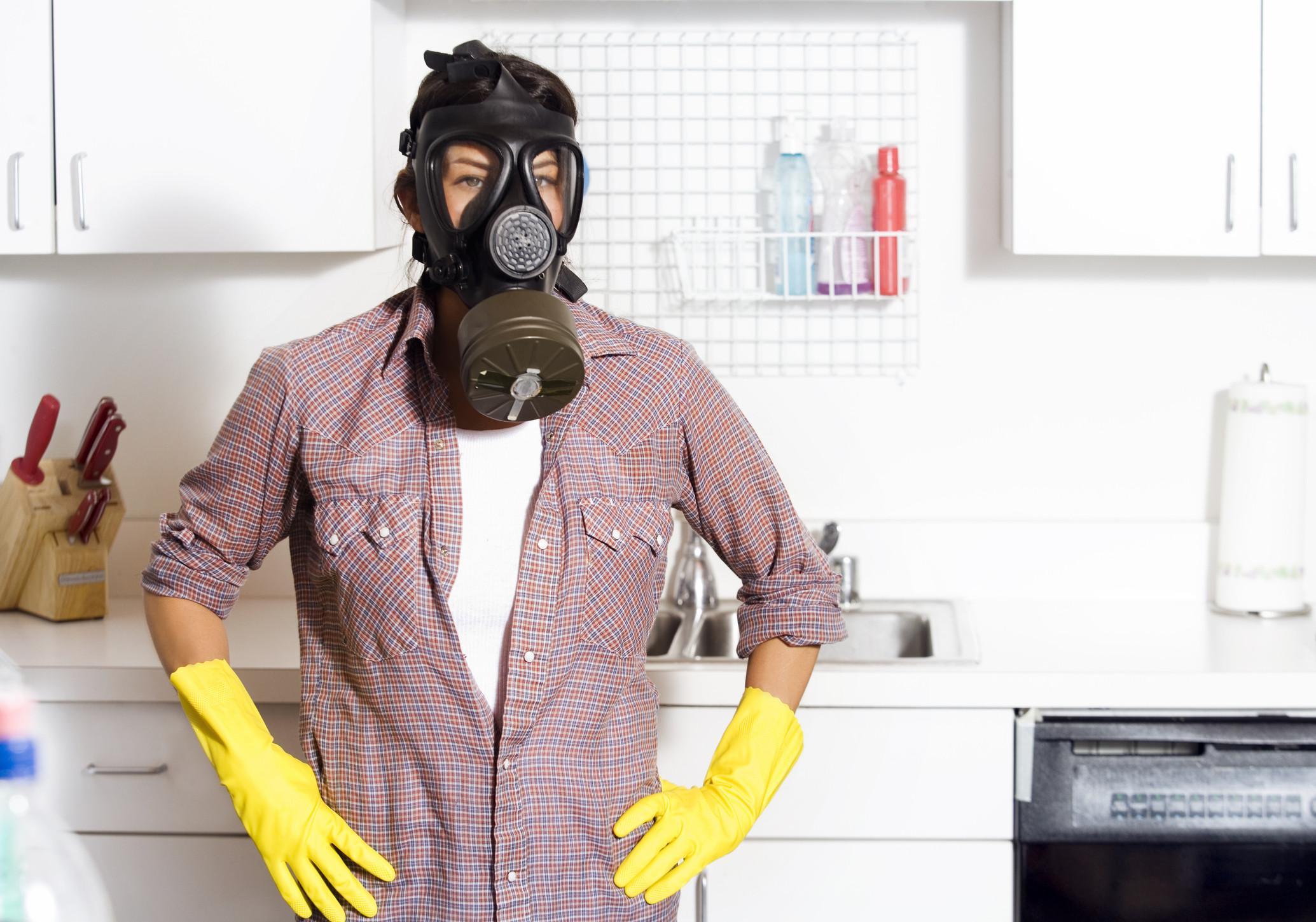 Как убрать запах гари в квартире