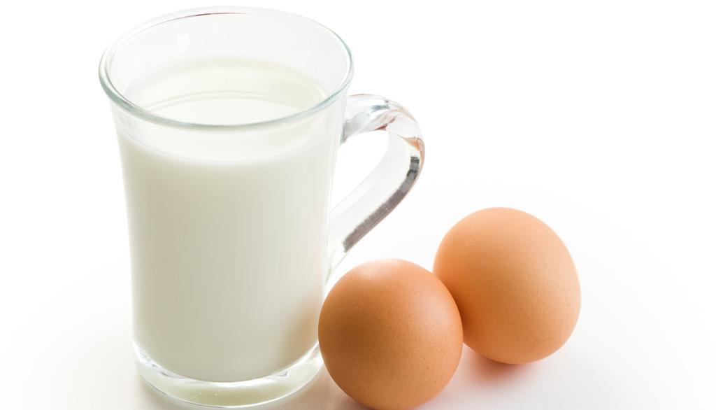 Молоко и яйца